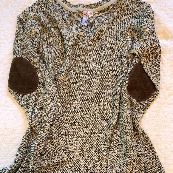 Francesca's Collections Sweaters - Marbled sweater with elbow patches